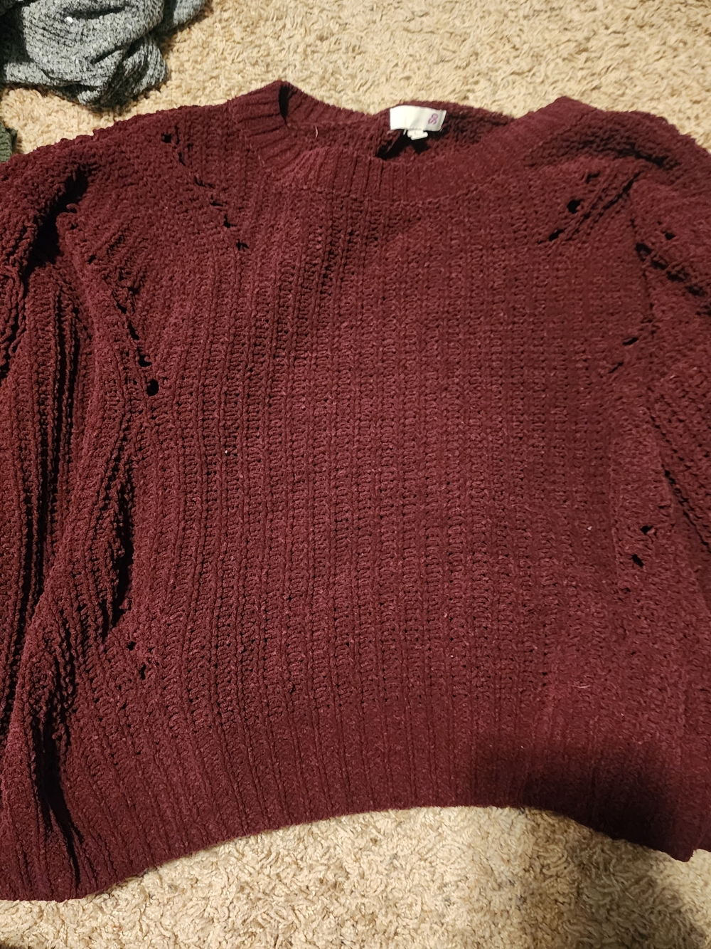 SO Women's Scoop/Crew Neck Sweater in Burgundy